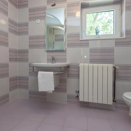 빌라 Castle Zadvarje